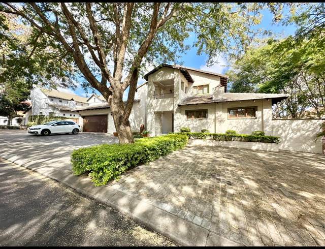 4 BEDROOM HOUSE FOR SALE IN CYCAD ESTATE